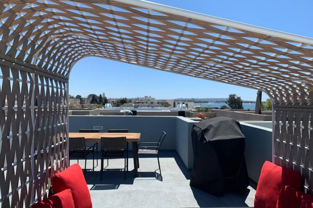 Villa 3Bd Sleeps 8 Rooftop Bayside Feel The Ocean Breeze San Diego Exterior foto